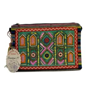 Geantă tip plic, lucrată manual, cu broderie multicoloră și accente orientale - imagine 1